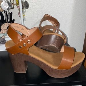 Shein heels in brown size 8